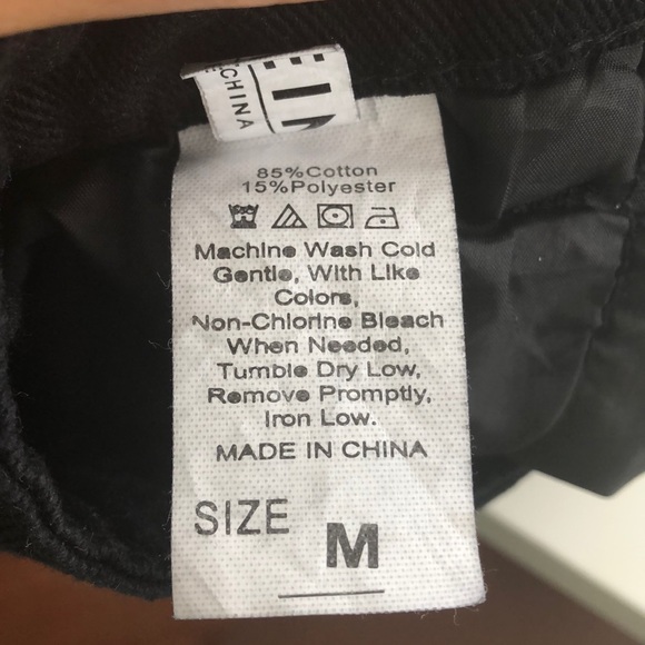 Black Denim Shorts (Cheap) - Picture 2 of 2